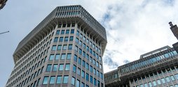 Government-building